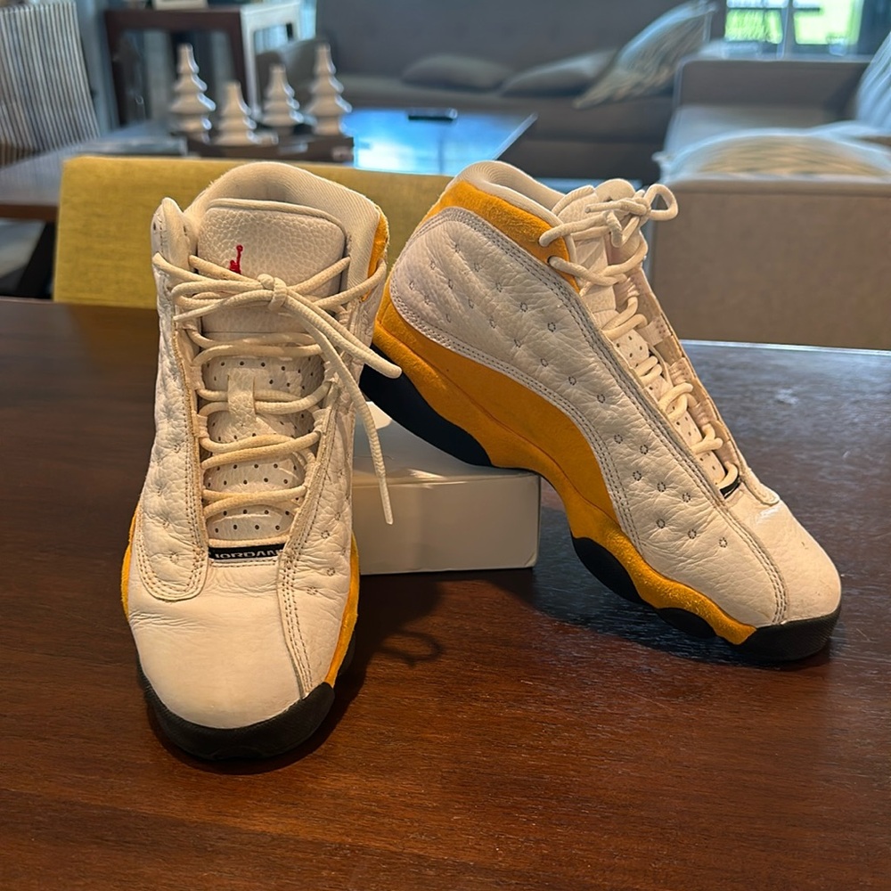 AIR JORDAN 13 RETRO 5.5 DEL SOL, USED 100% AUTHENTIC